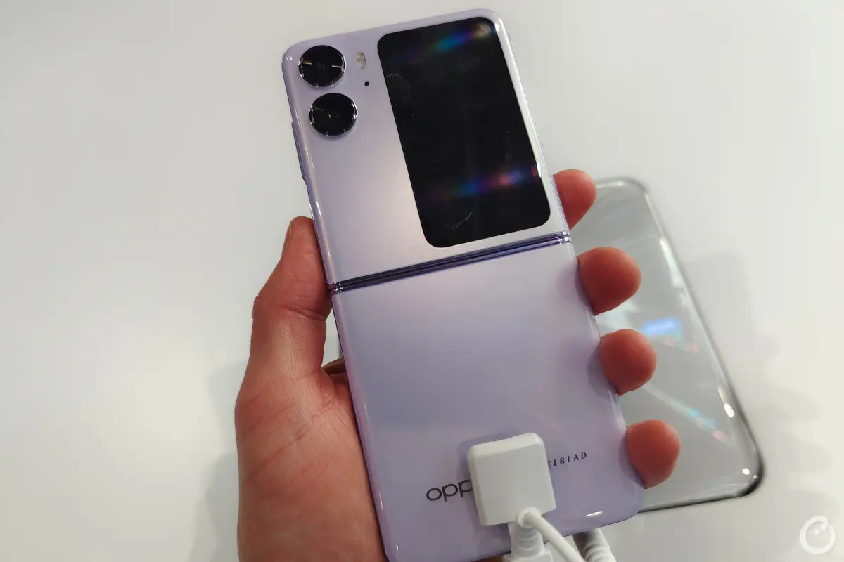 counterpoint oppo find n2 flip back