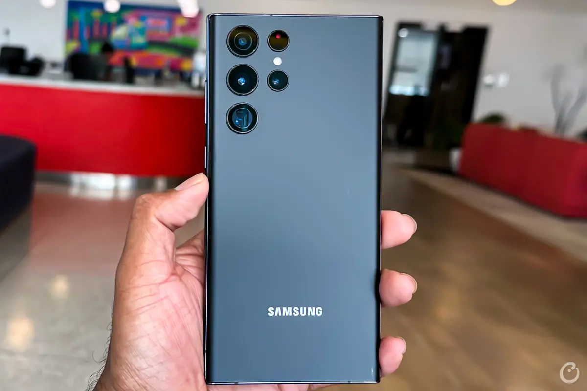 counterpoint samsung galaxy s22 ultra review back 2
