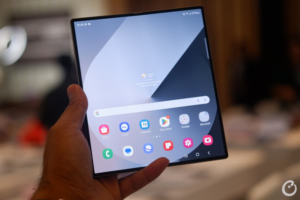 counterpoint samsung galaxy unpacked Z fold6 screen