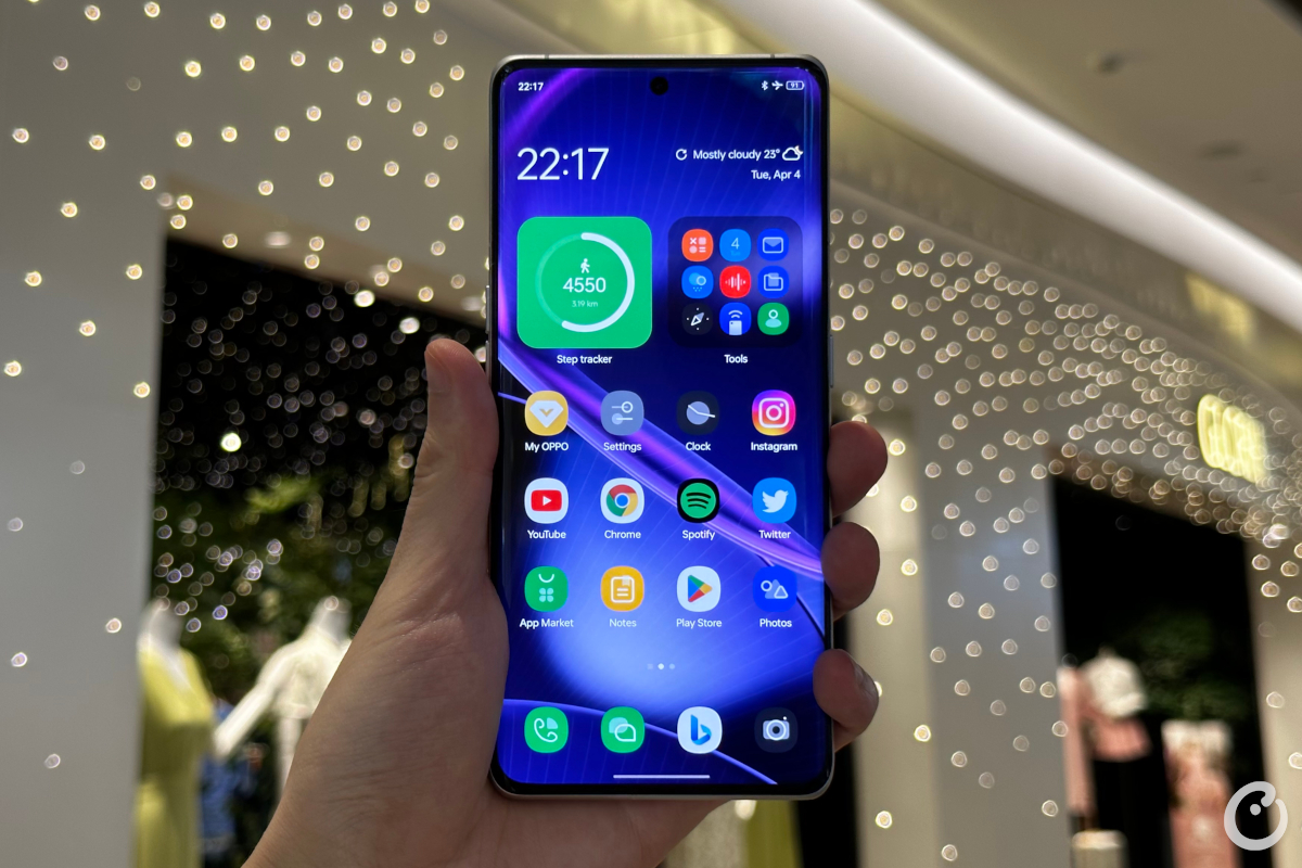 The Oppo Find X6 Pro combines a throwback design with a cutting-edge 1-inch  camera sensor