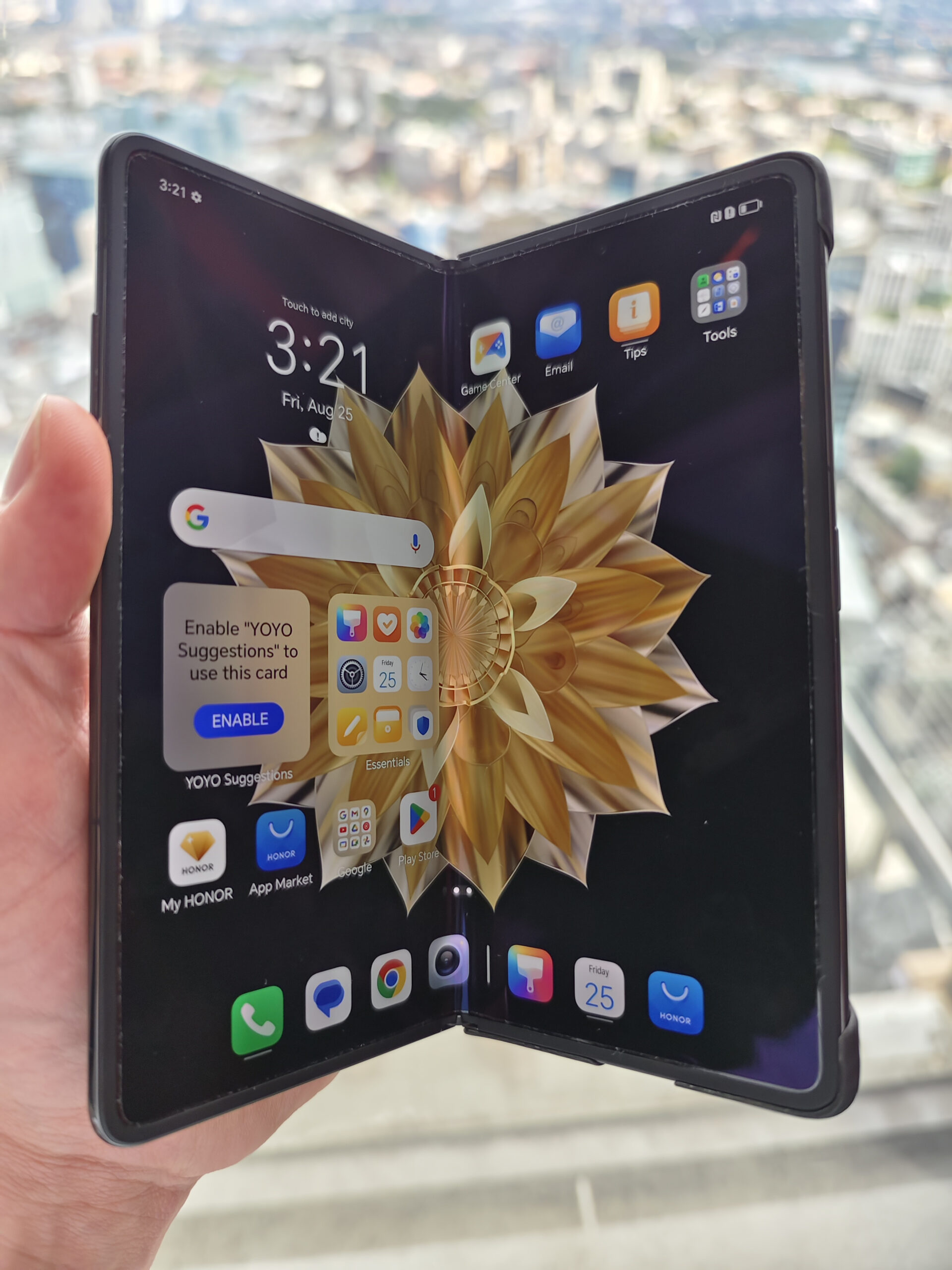 Honor's Magic V2 is the thinnest foldable phone yet 